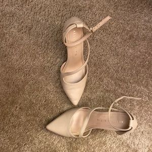 Nude Kelly & Katie Heels